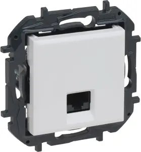 Розетка сетeвая Legrand Niloe Step RJ45 кат. 5e UTP, белая (863159B)
