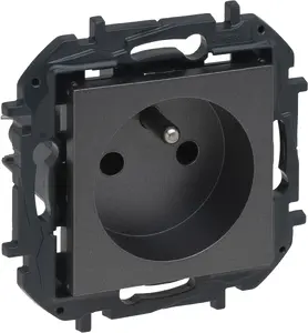 Розетка Legrand Niloe Step 2P+Z с винтовыми клеммами, без шторки, стальной цвет, модель 863430B