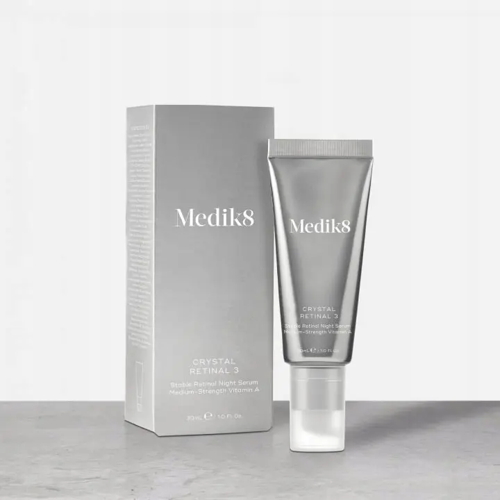 Nakts sejas serums Medik8 Crystal Retinal
