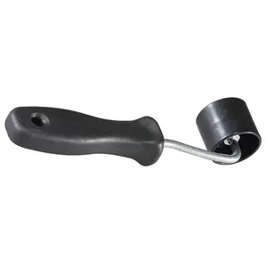 Прижной ролик Makita PR00000035 — запасная деталь для инструментов Makita