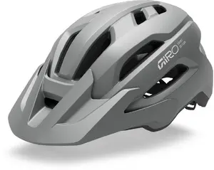 Aizsargķivere MTB GIRO FIXTURE II MIPS — matēta titanium, universāla 54–61 cm