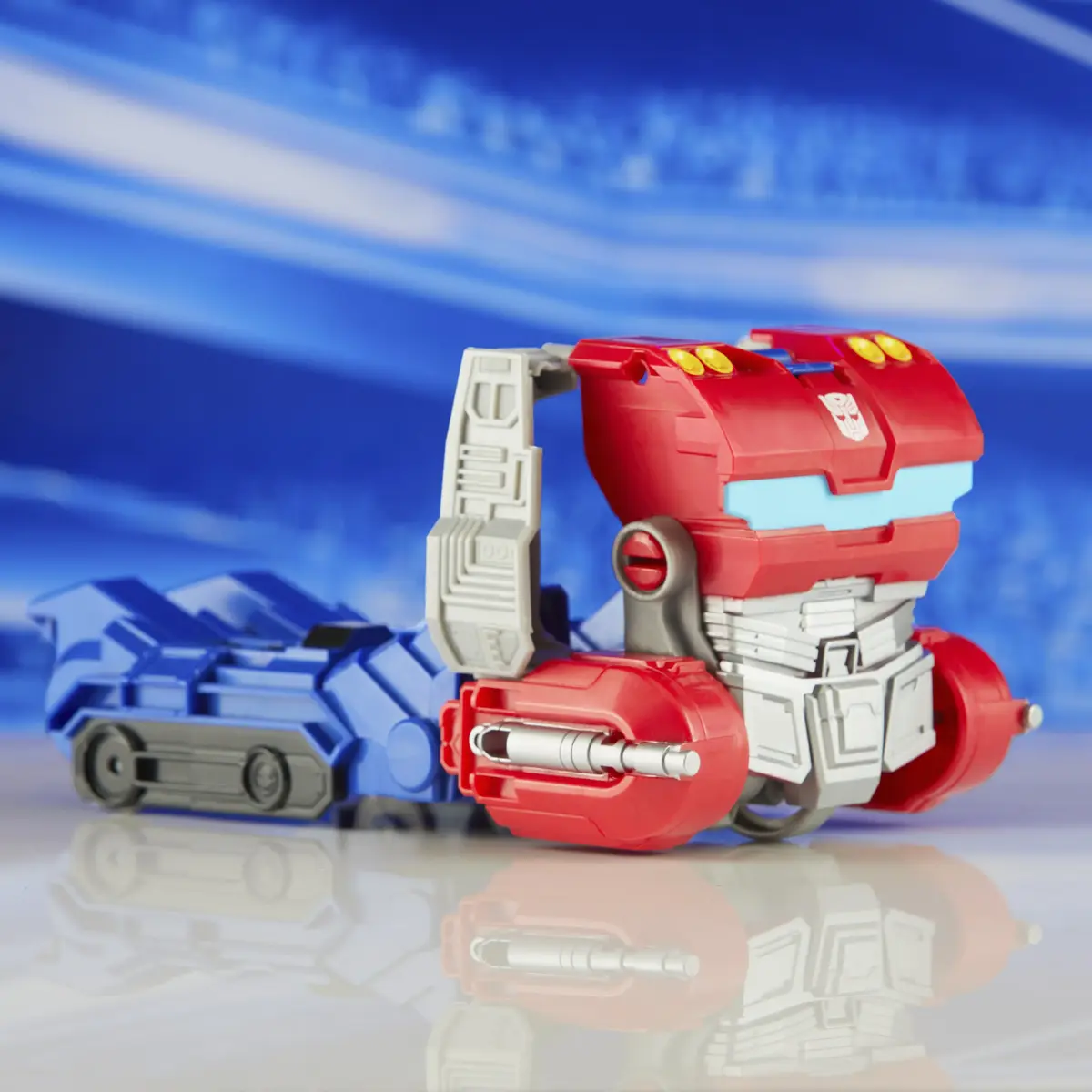 Hasbro Transformers One Mega Changer Optimus Prime (Orion Pax) Photo 9