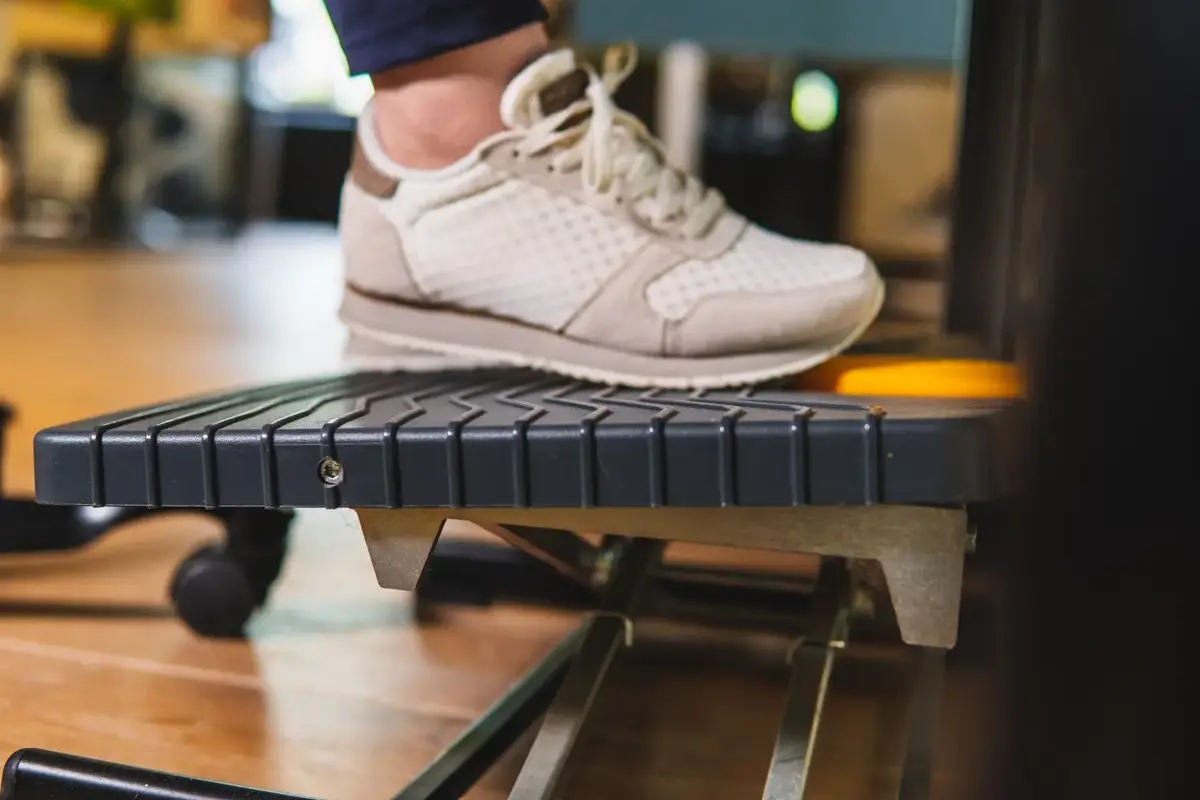 BakkerElkhuizen Pro 959 Ergonomic Footrest Photo 7