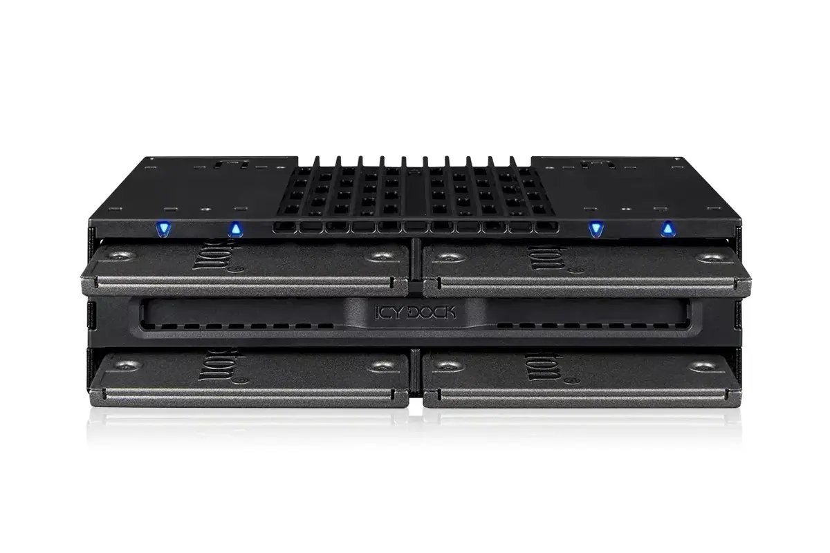 Icy Dock MB024SP-B FlexiDock 4x 2.5-inch SATA/SAS Mobile Rack Photo 7