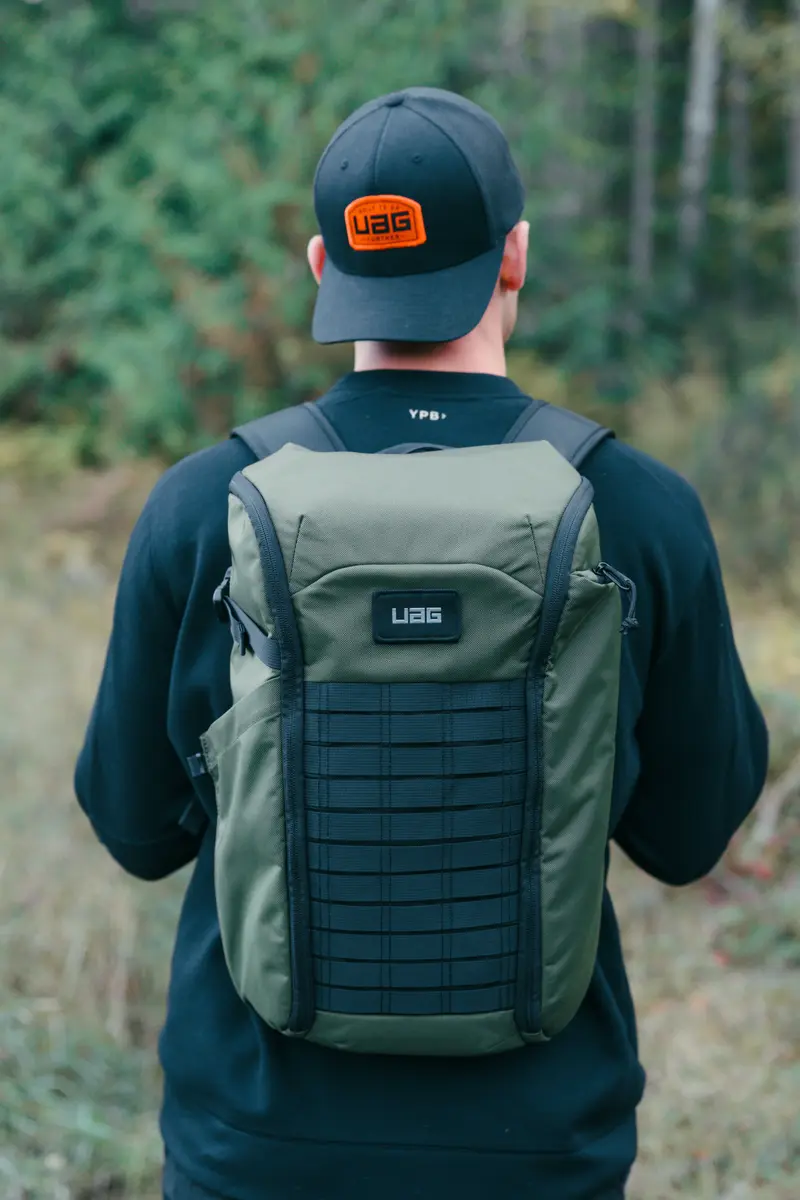 Urban Armor Gear Civilian 16 collu klēpjdatora mugursoma Photo 15