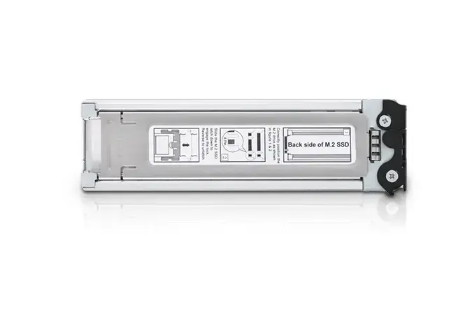 Icy Dock MB840TP-B M.2 SSD ietvars Photo 2
