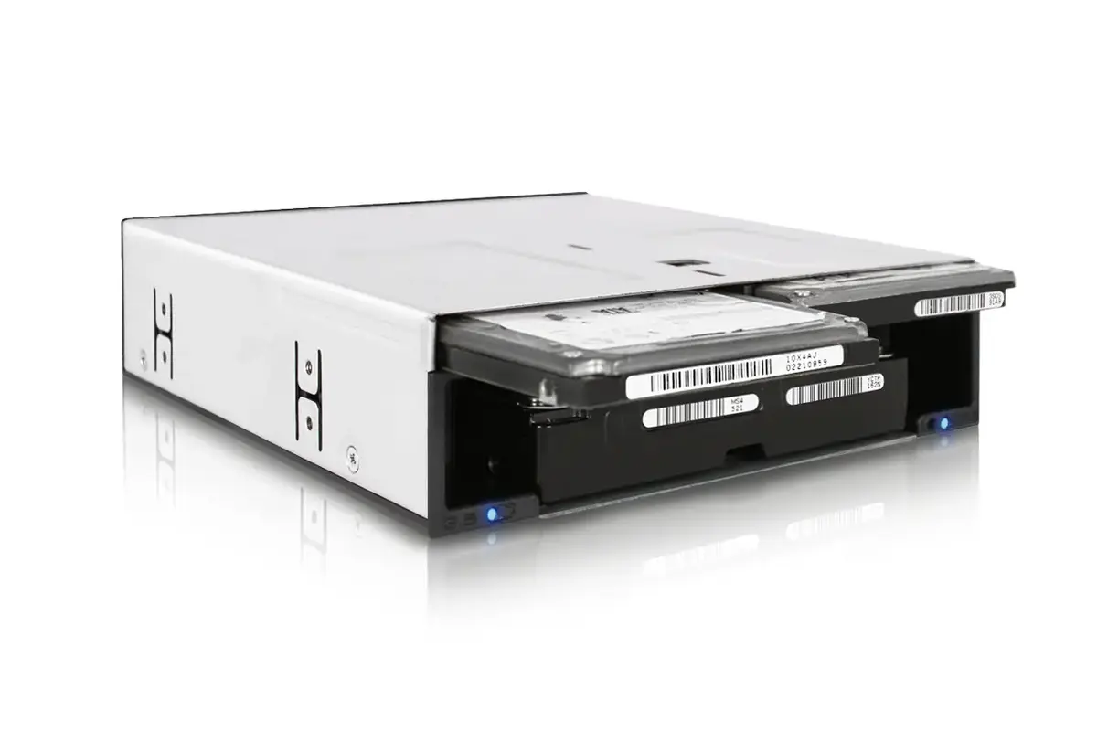 Универсальная корзина HDD Icy Dock MB095SP-B Photo 6