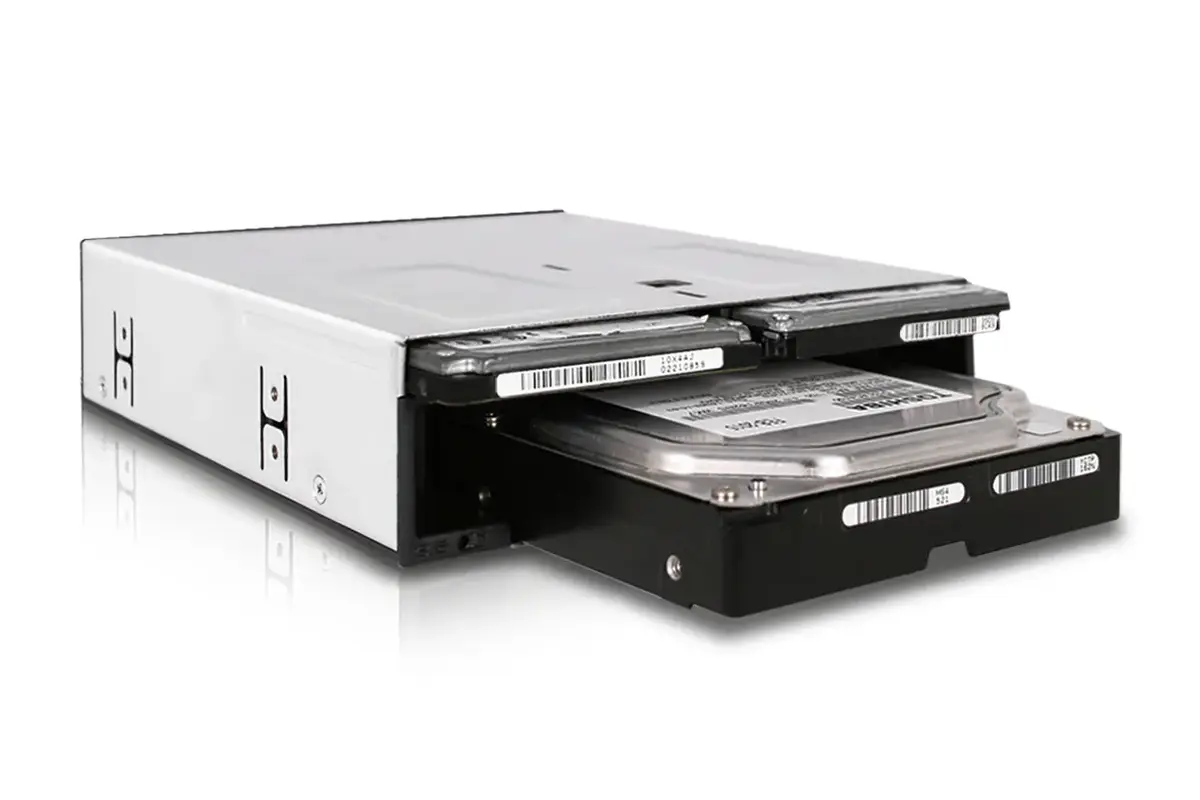 Универсальная корзина HDD Icy Dock MB095SP-B Photo 7