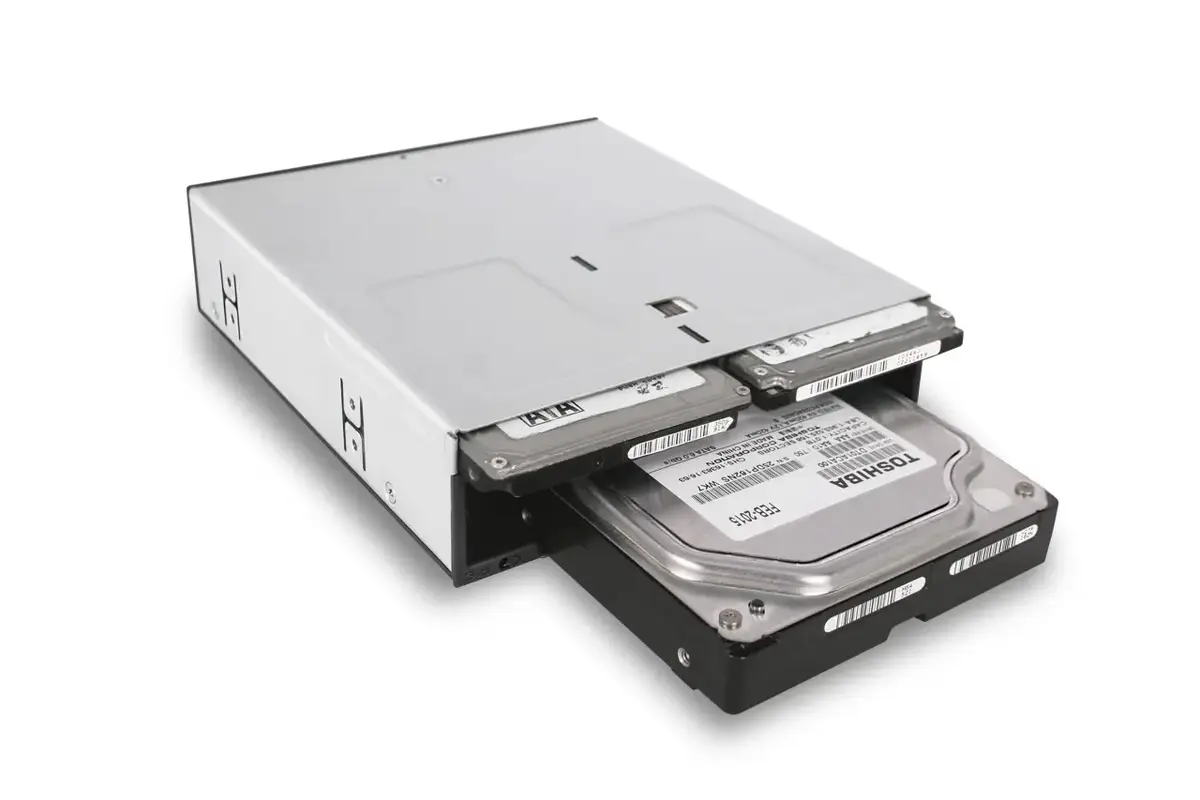 Универсальная корзина HDD Icy Dock MB095SP-B Photo 10