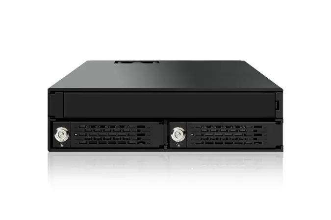 Панель для дисковых отсеков Icy Dock MB994IKO-3SB Photo 2