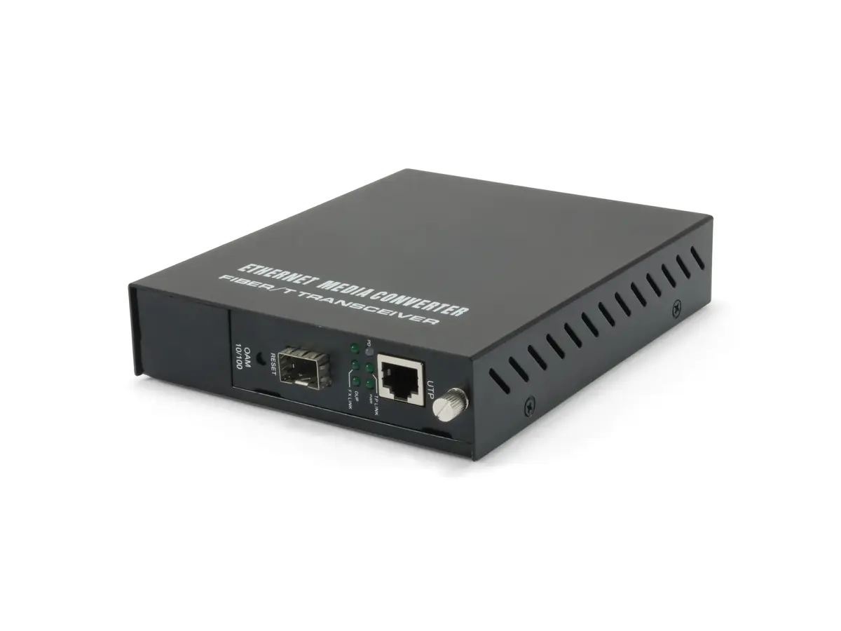 LevelOne FVM-1000 Managed Fast Ethernet Media Converter Photo 2
