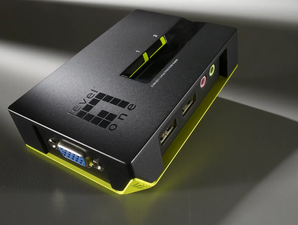 LevelOne KVM-0221 2-portu USB VGA KVM slēdzis Photo 2