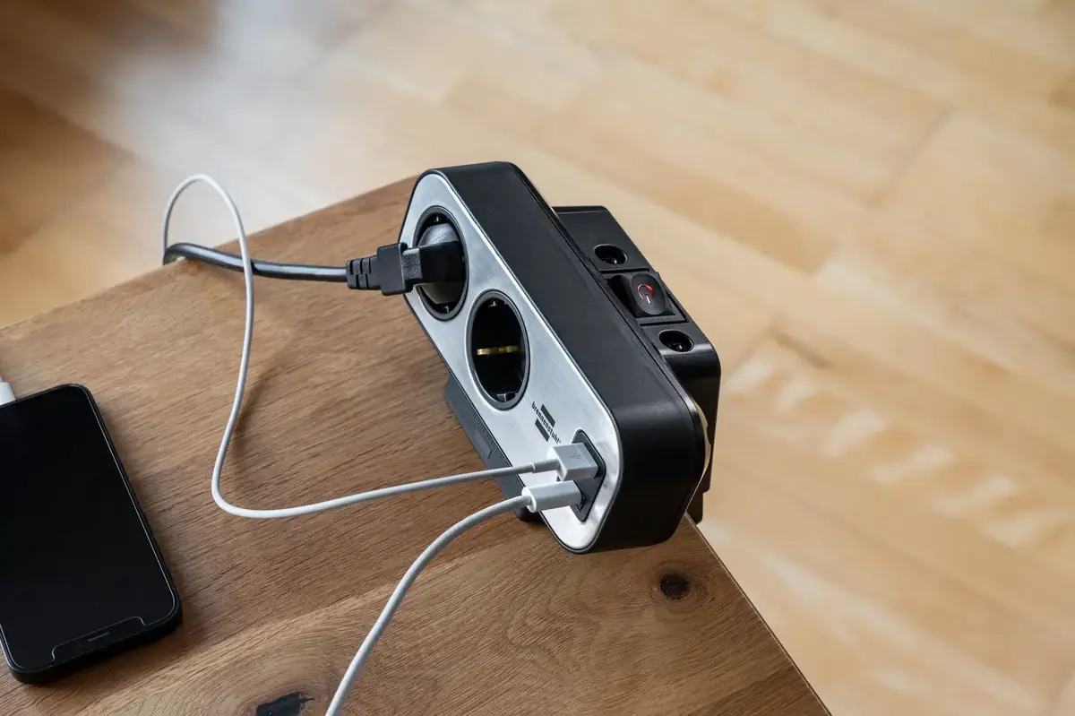 Brennenstuhl 1153580210 Power Strip with 9 Outlets Photo 8
