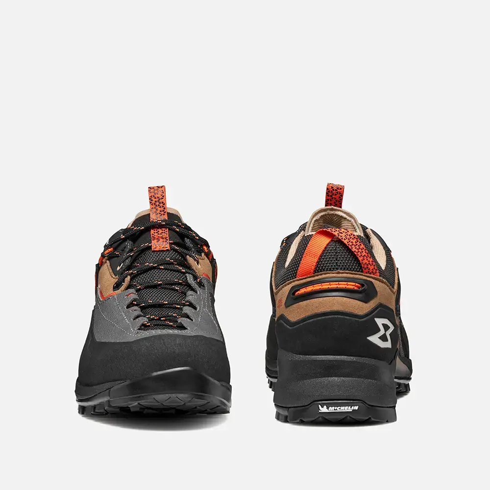 Pārgājienu zābaki Garmont Akron GTX - Brūni, 11. izmērs Photo 4