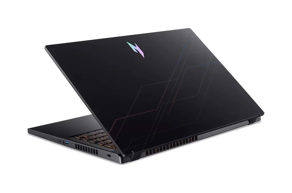 Acer Nitro V 15 ANV15-52-50TR Gaming Laptop Photo 5