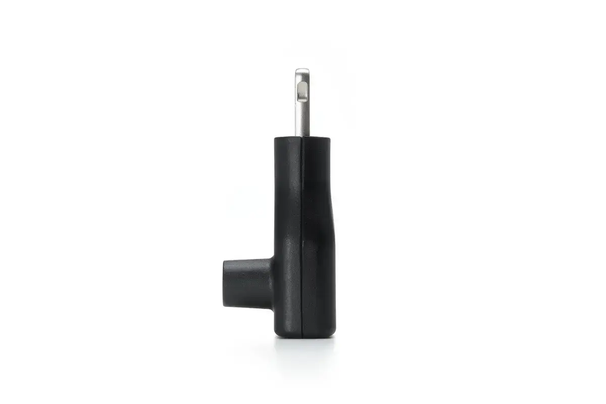 DJI CP.RN.00000515.01 USB-C to Lightning Adapter Photo 2