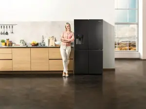 Premium plakana durvju dizains