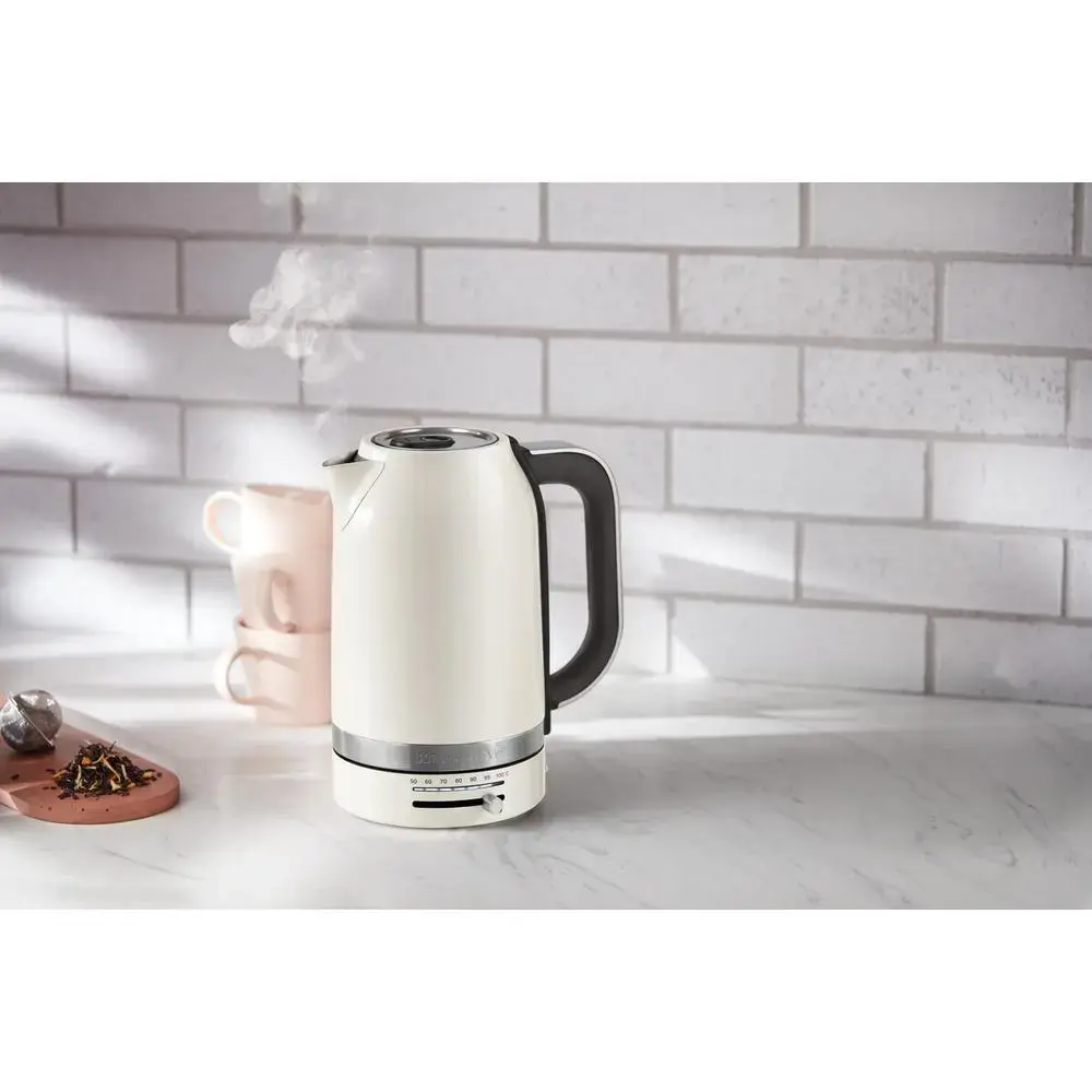 KitchenAid 5KEK1701EPL Electric Kettle Photo 4