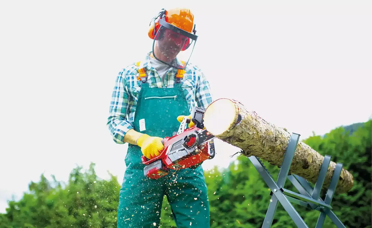 Einhell GE-LC 18 Li Kit Cordless Chainsaw Photo 12
