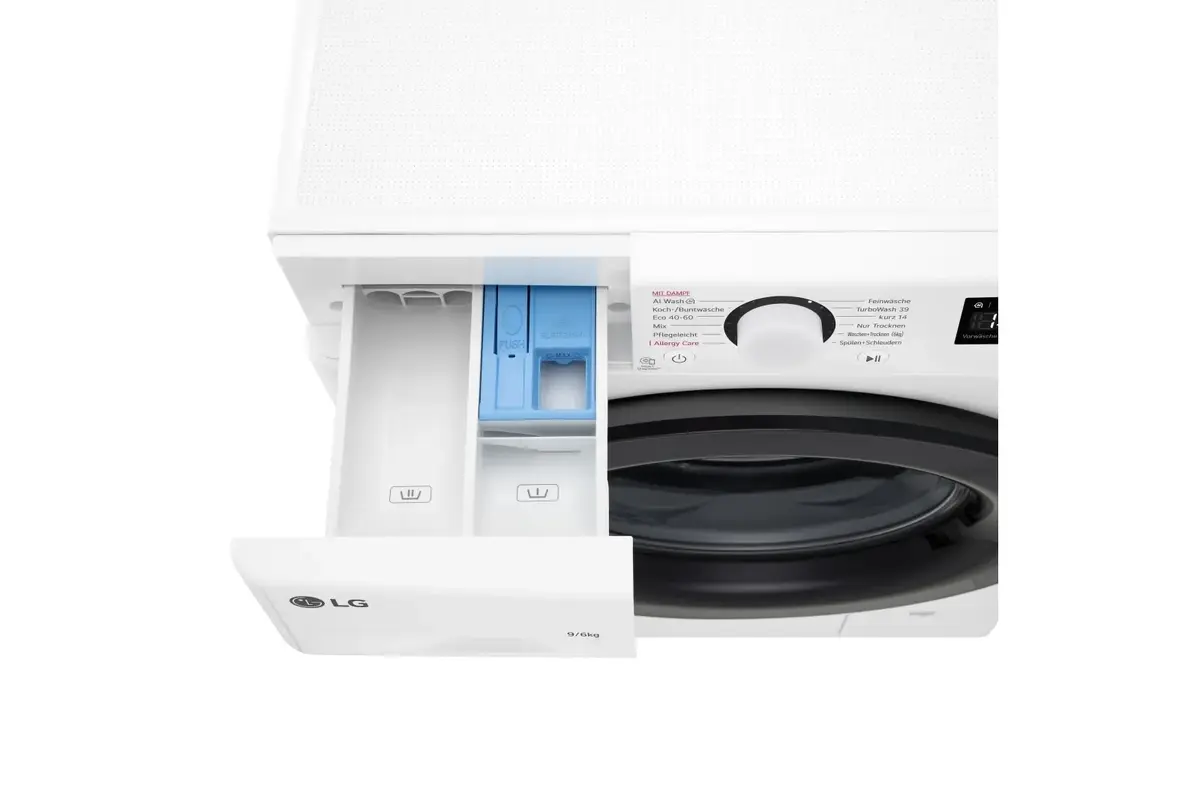 LG W4WR42966 Freestanding Washer Dryer Photo 6