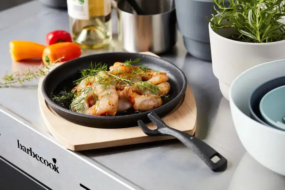 Чугунная сковорода-гриль Barbecook с подставкой Photo 2