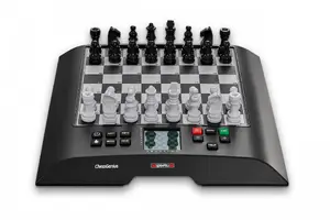 Millennium ChessGenius International Chess Set