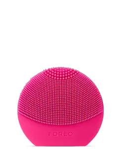 Щетка для очищения лица FOREO LUNA play plus, пульсирующая технология, маджента, питание от батареек