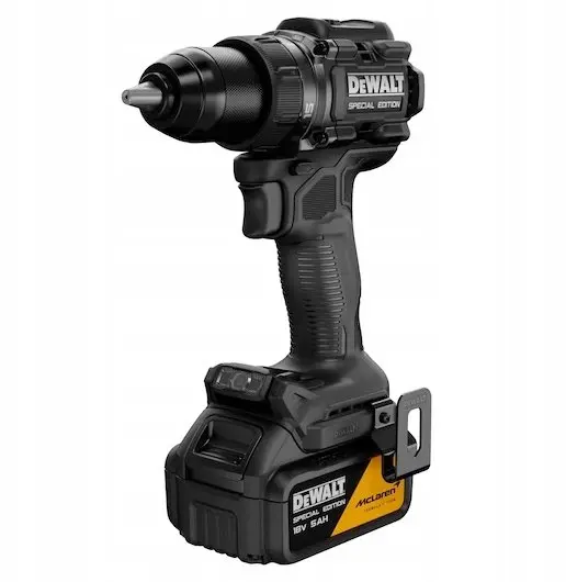 DeWalt DCD81MP2T 18V XR akumulatora urbjmašīna-skrūvgriezis