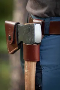 Кожаный держатель для топора Rampage Casstrom Axe Loop черный