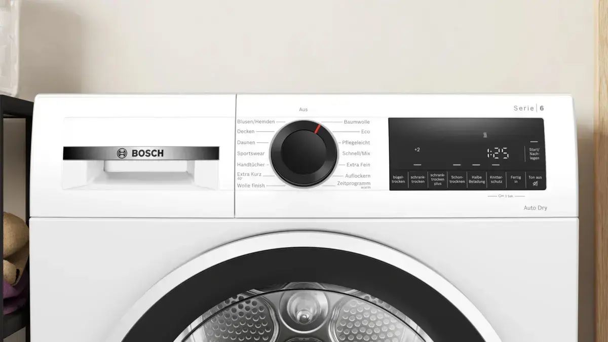 Bosch Serie 6 WQG241001 Heat Pump Tumble Dryer Photo 2