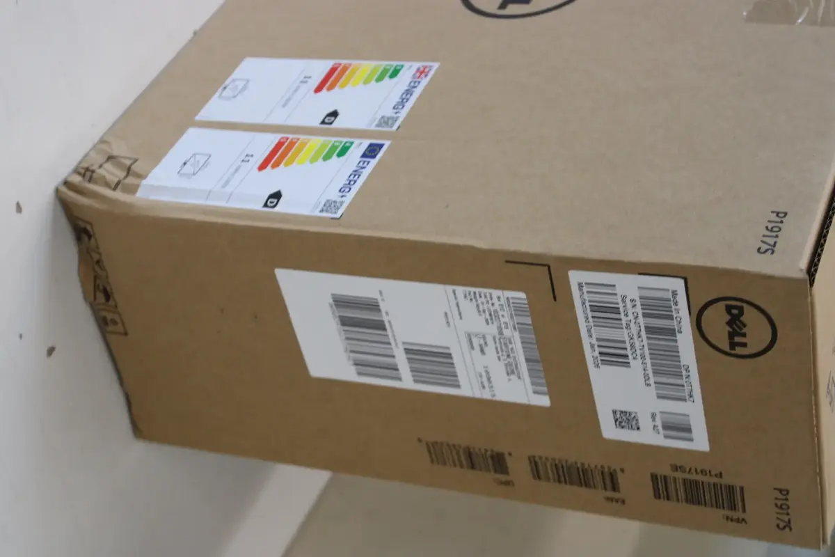 Монитор Dell Professional P1917S 19 дюймов IPS Photo 2