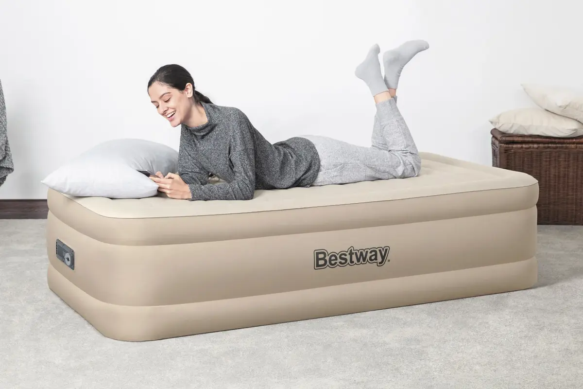 Двуспальный надувной матрас Bestway 69048 Photo 16