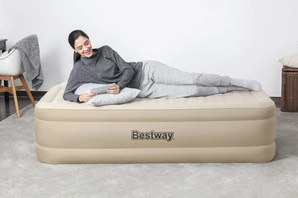 Двуспальный надувной матрас Bestway 69048 Photo 17