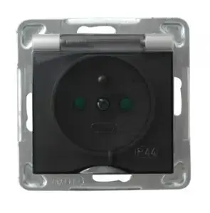 Ospel GPH-1YZP/m/18/d Socket-Outlet 16A Silver