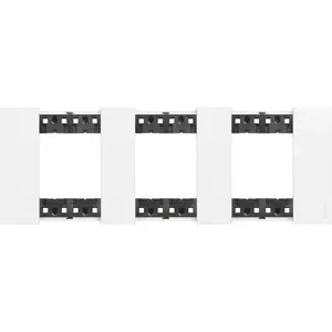 Декоративная рамка Legrand Living Now для 3x2 модулей, белая