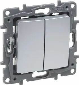 Legrand Niloe Selection Double Switch 10AX Aluminium