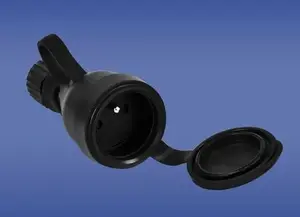 Переносная резиновая розетка ELEKTROPLAST 51.226 16A 2P+Z 230V IP44