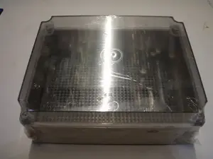 Герметичный корпус ELEKTROPLAST OH-4A.4 с монтажной панелью IP65