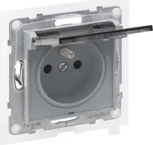 Розетка Legrand SUNO 2P+Z IP44 16А 250В с защитными шторками, алюминий