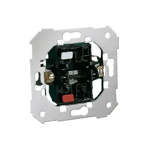Кнопочный выключатель Kontakt-Simon 75150-39 10А 250В IP20/IP44