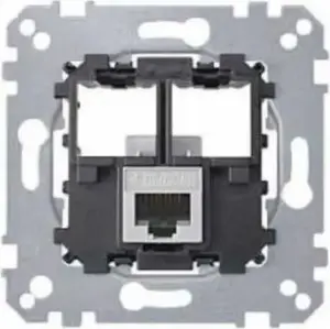 Розетка компьютерная Schneider Electric Merten RJ45 кат.5e UTP одинарная MTN4575-0001