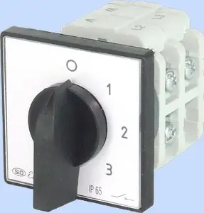 Elektromet 924062 kulāciņu slēdzis 0-1-2-3 3P 40A IP65