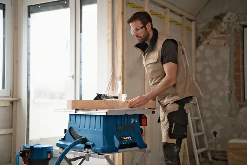 Аккумуляторная пила Bosch GTS 18V-216 Professional Photo 3