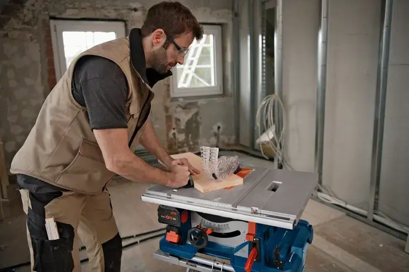 Аккумуляторная пила Bosch GTS 18V-216 Professional Photo 5