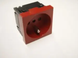 Bettermann M45 Single Power Socket with Earthing Contact 16A Coded Red