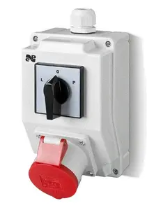 Монтажный комплект Elektro-Plast с розеткой 16A 5P RS-Z L-0-P красный