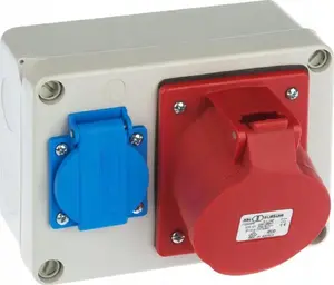 ELEKTROPLAST RS-2 Surface Mounted Construction Distribution Board 2P+E and 3P+N+E 32A