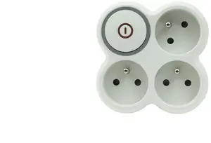Plastrol R-31WS/B 3-way socket adapter with switch and grounding