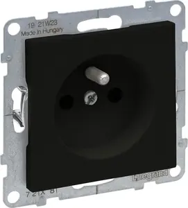 Розетка Legrand SUNO 2P+E, 16 А, 250 В, безвинтовые зажимы, черный цвет