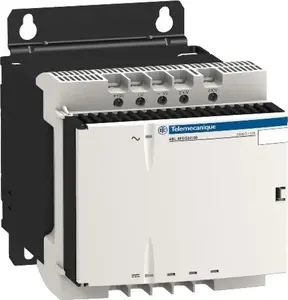 Выпрямительный блок питания с фильтром Schneider Electric ABL8FEQ24060, 1-3 фазы, 230-400В AC на 24В DC, 6А